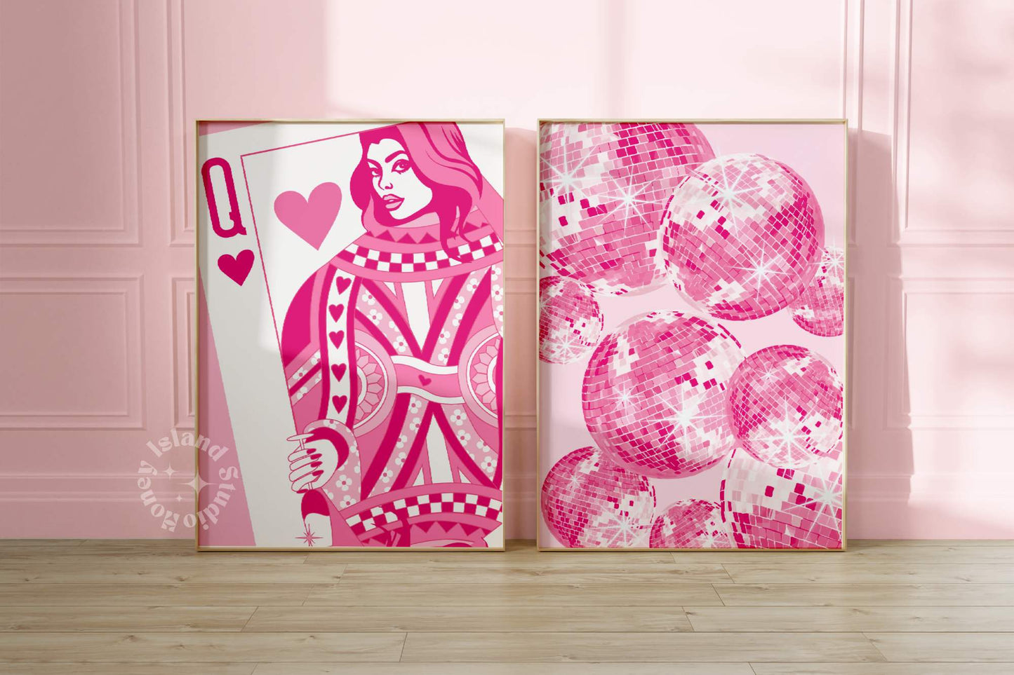 Queen of Hearts Champagne Poster - Pink