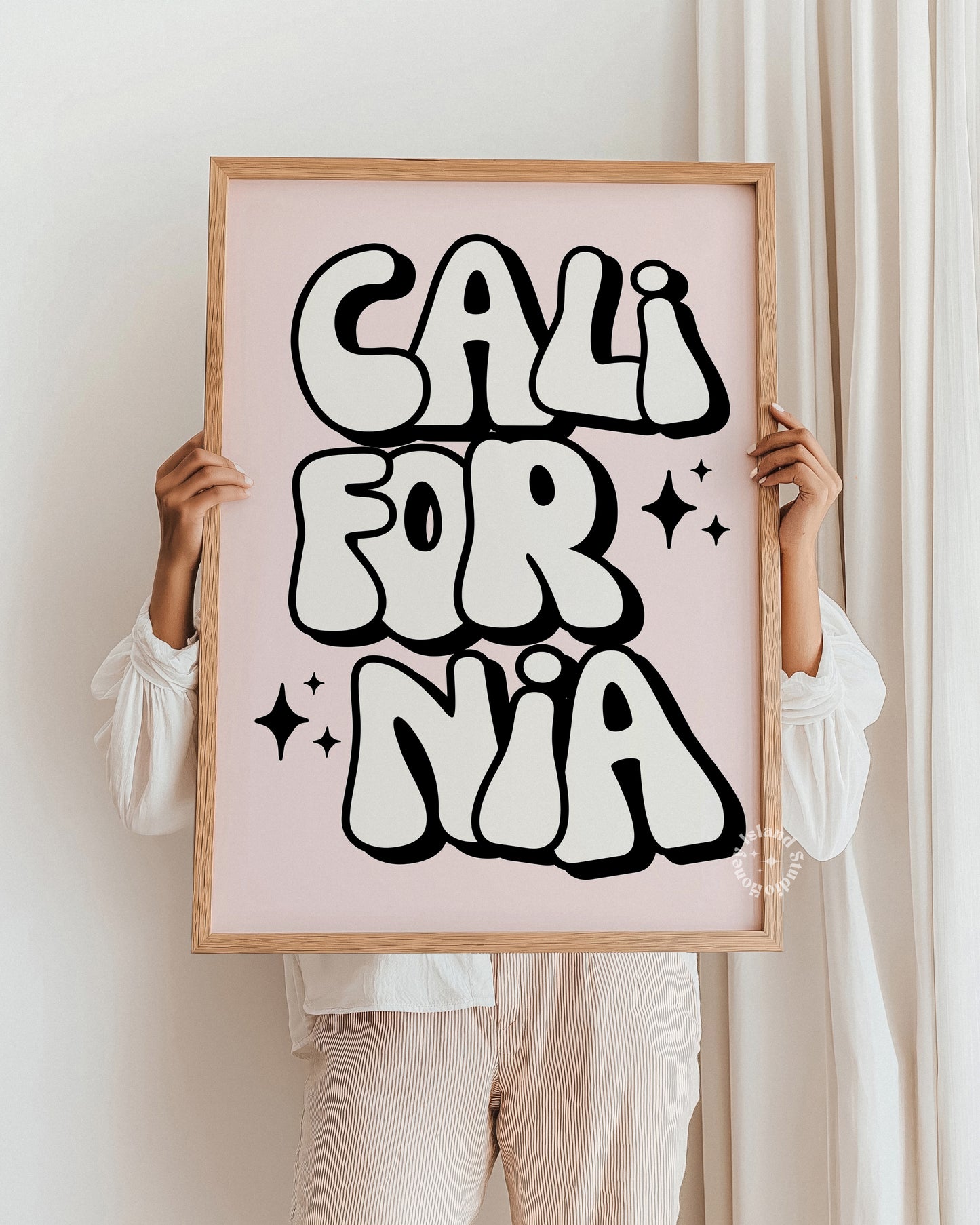Funky California wall art with retro font – perfect for groovy home or college dorm style