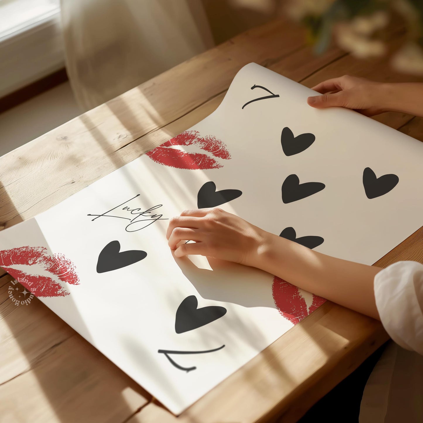 Lucky girl 7 print, Queen of hearts poster