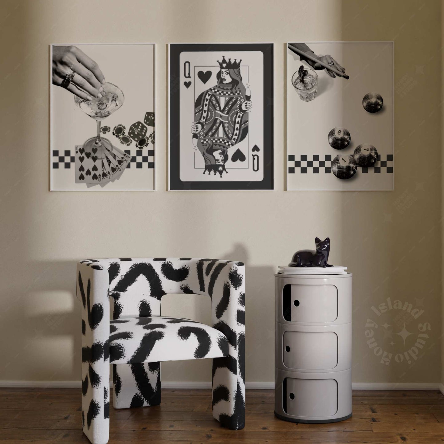 Queen of Hearts Champagne Poster - Black