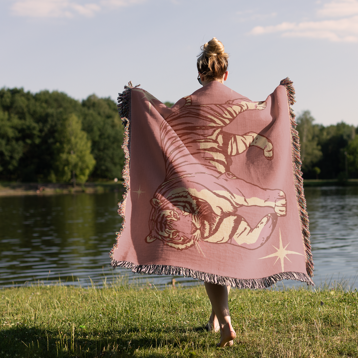 Tiger Stars Woven Blanket