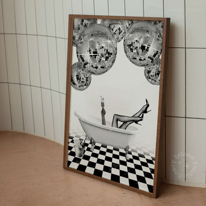 bahtroom wall decor champagne disco