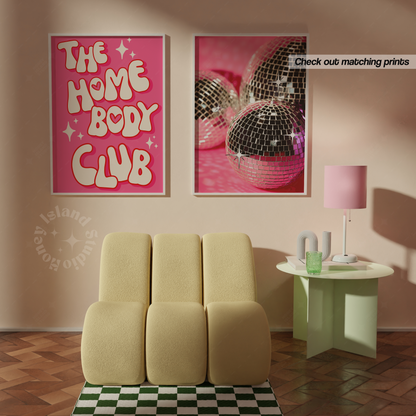 The Homebody club heart print