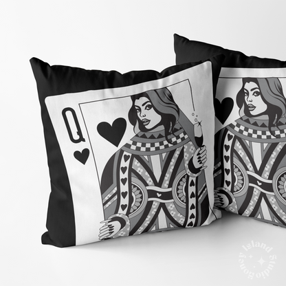 Queen Of Hearts Throw Pillow Black/White